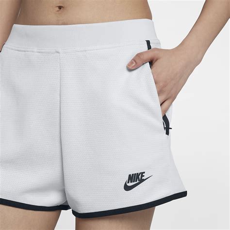 nike tech shorts women.